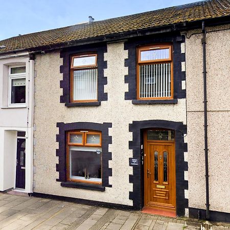 Very Special Home In Rhondda Valley Herbert House By Staystaycations Treorky Экстерьер фото