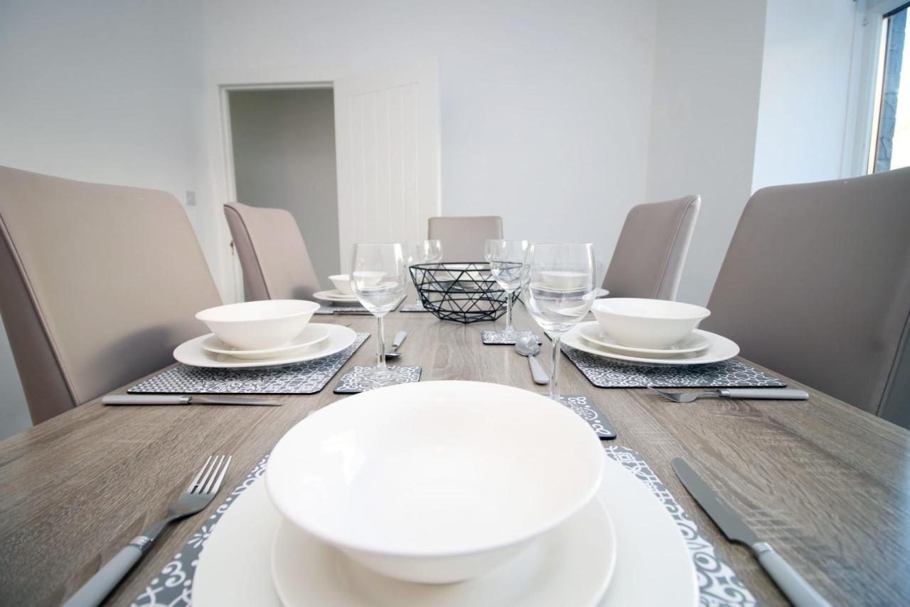 Very Special Home In Rhondda Valley Herbert House By Staystaycations Treorky Экстерьер фото